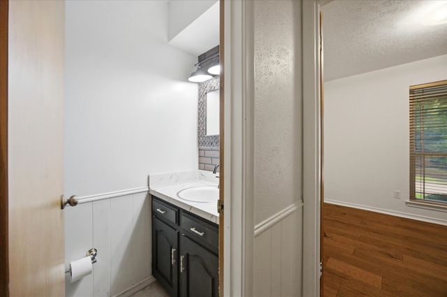 306 Rockbrook Drive, Rockwall, TX 75087