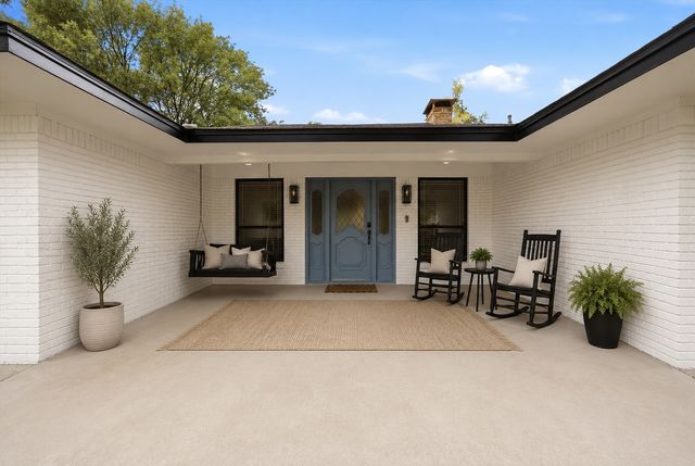 306 Rockbrook Drive, Rockwall, TX 75087