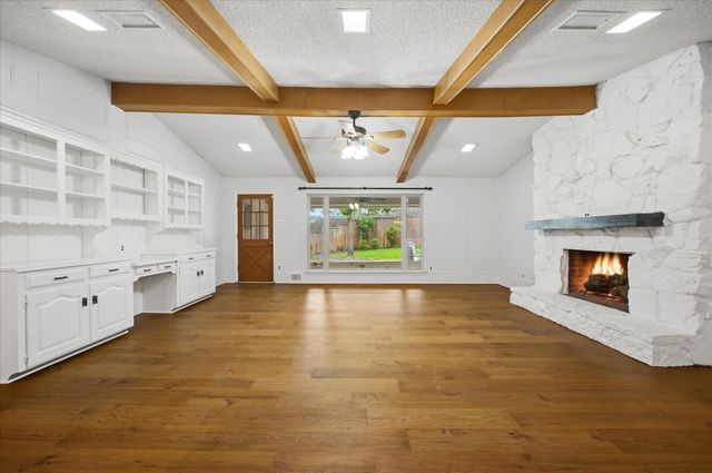 306 Rockbrook Drive, Rockwall, TX 75087