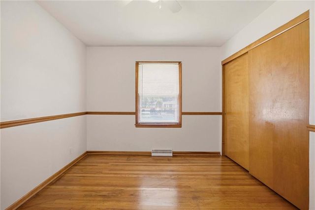 2500 Hillside Drive, Harrisonville, MO 64701