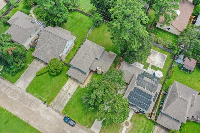 23206 Goodfellow Drive, Spring, TX 77373