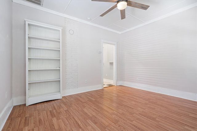 209 W Tahlequah Street, Siloam Springs, AR 72761