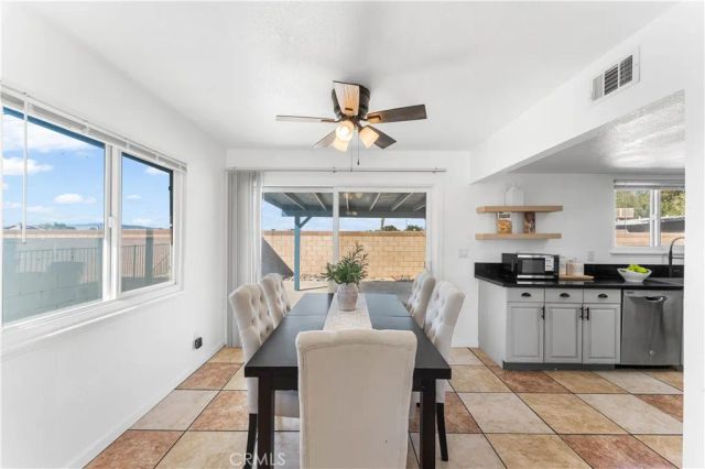 1209 W Avenue H8, Lancaster, CA 93534