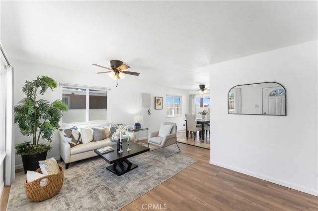 1209 W Avenue H8, Lancaster, CA 93534