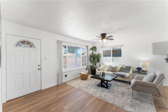 1209 W Avenue H8, Lancaster, CA 93534