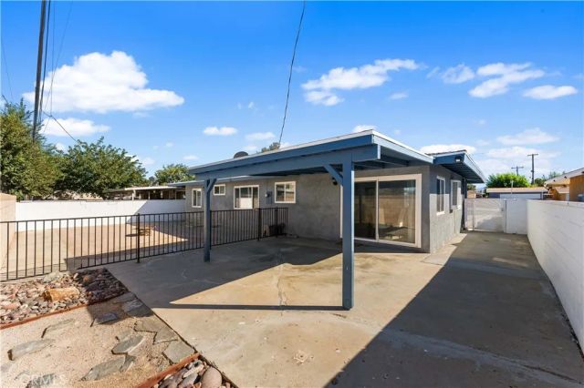 1209 W Avenue H8, Lancaster, CA 93534