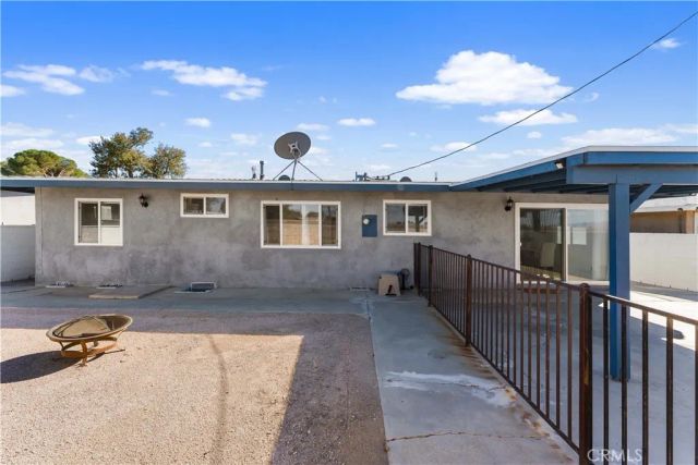 1209 W Avenue H8, Lancaster, CA 93534