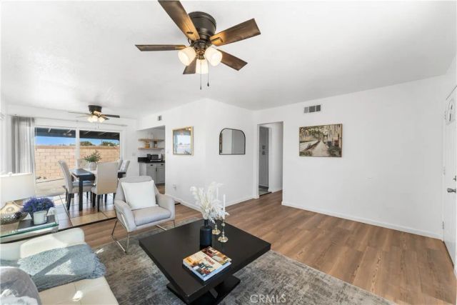 1209 W Avenue H8, Lancaster, CA 93534