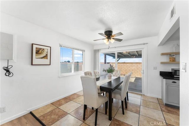 1209 W Avenue H8, Lancaster, CA 93534