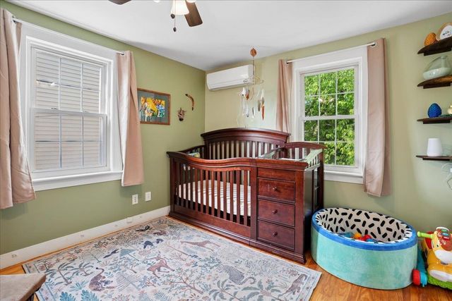 14 9th Street, Nashua, NH 03060