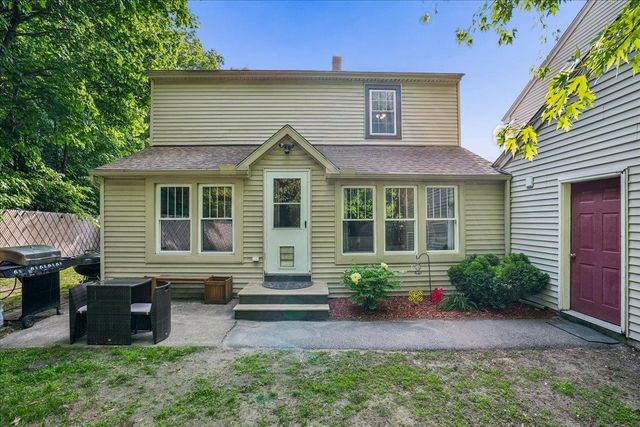 14 9th Street, Nashua, NH 03060