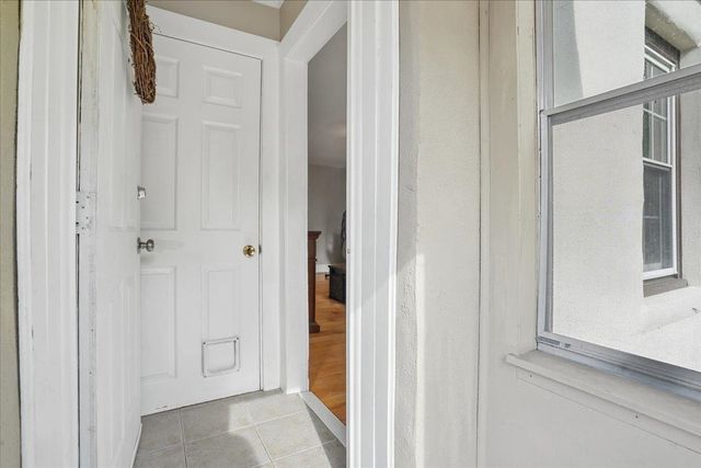 14 9th Street, Nashua, NH 03060