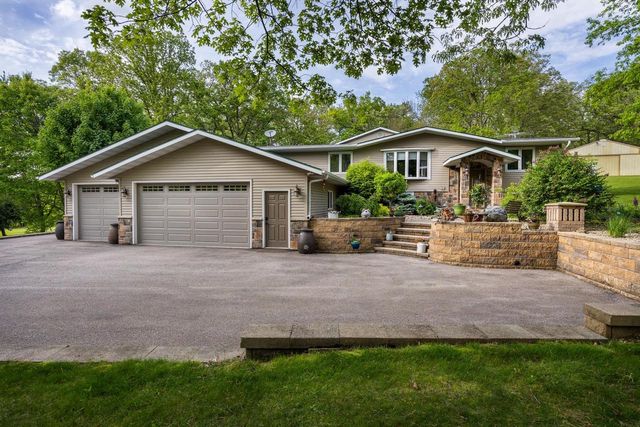 N5040 Ludwig Road, Rio, WI 53960