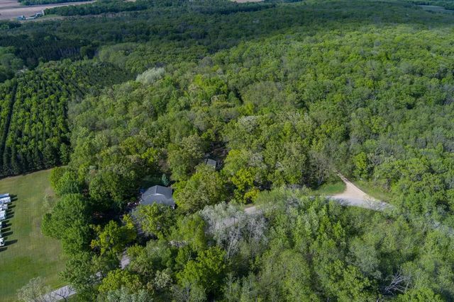 N5040 Ludwig Road, Rio, WI 53960