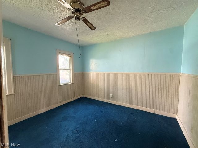 1868 E 34th Street, Lorain, OH 44055