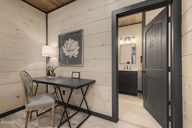 315 Rambling Creek Way, Sevierville, TN 37862