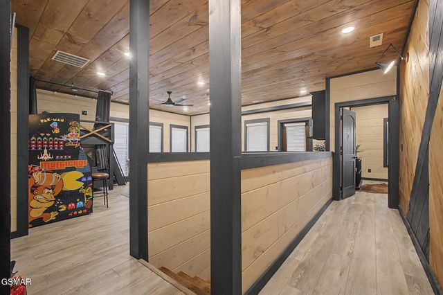 315 Rambling Creek Way, Sevierville, TN 37862