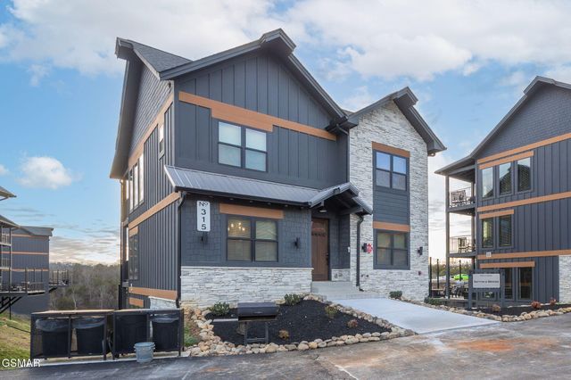 315 Rambling Creek Way, Sevierville, TN 37862