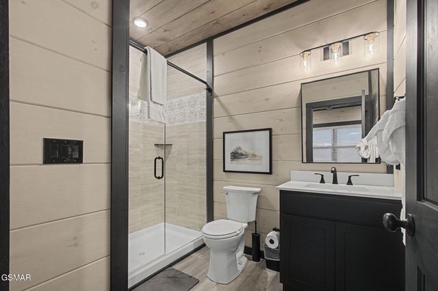 315 Rambling Creek Way, Sevierville, TN 37862