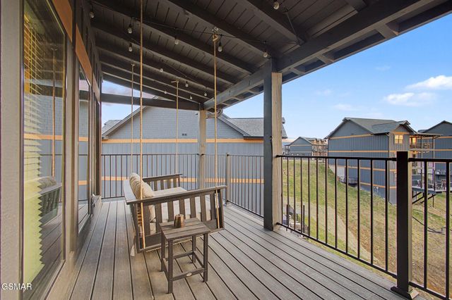 315 Rambling Creek Way, Sevierville, TN 37862