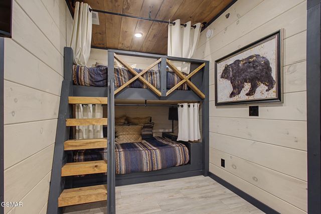 315 Rambling Creek Way, Sevierville, TN 37862