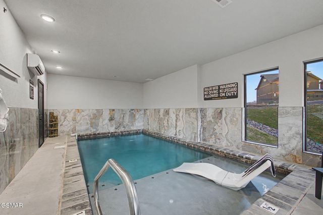 315 Rambling Creek Way, Sevierville, TN 37862