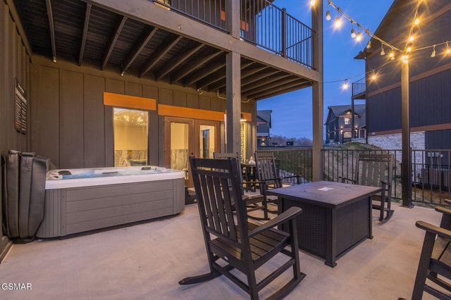 315 Rambling Creek Way, Sevierville, TN 37862