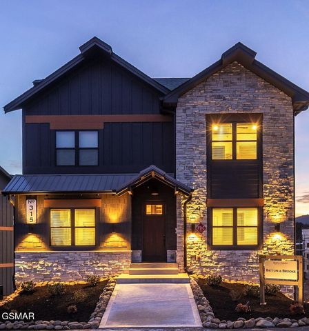 315 Rambling Creek Way, Sevierville, TN 37862