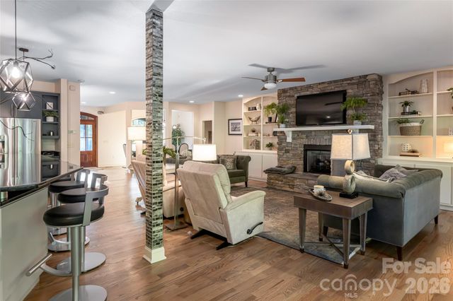 300 White Pine Drive, Hendersonville, NC 28739