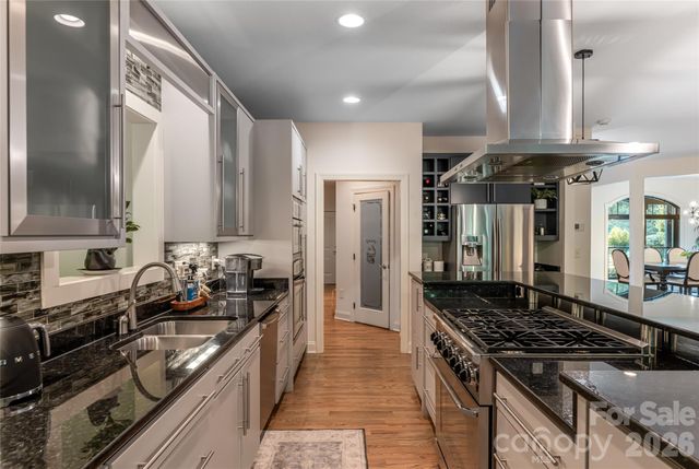 300 White Pine Drive, Hendersonville, NC 28739