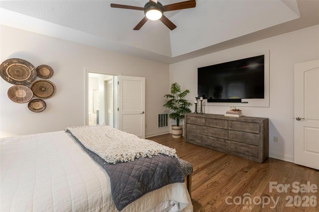 300 White Pine Drive, Hendersonville, NC 28739