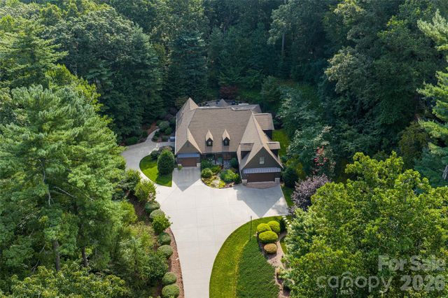 300 White Pine Drive, Hendersonville, NC 28739
