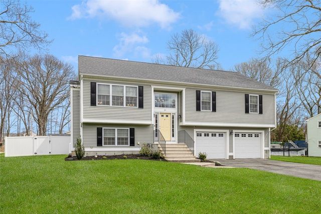 61 Garden Street, Cumberland, RI 02864