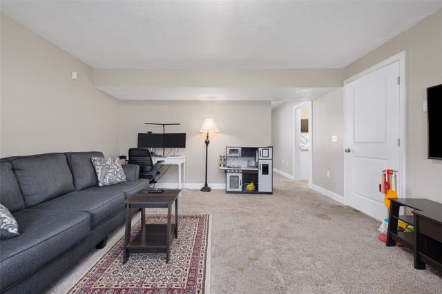 61 Garden Street, Cumberland, RI 02864