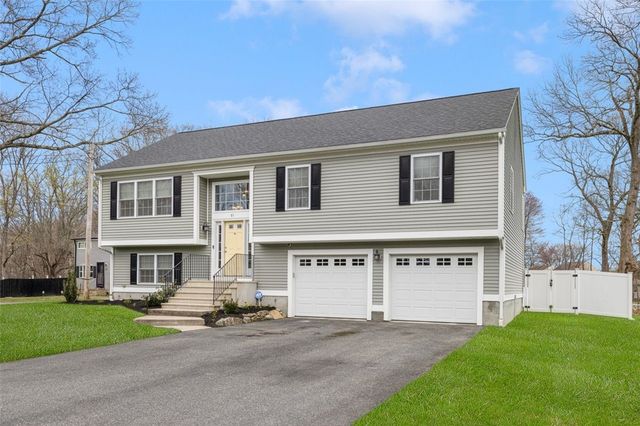 61 Garden Street, Cumberland, RI 02864