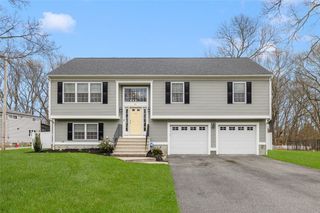 61 Garden Street, Cumberland, RI 02864