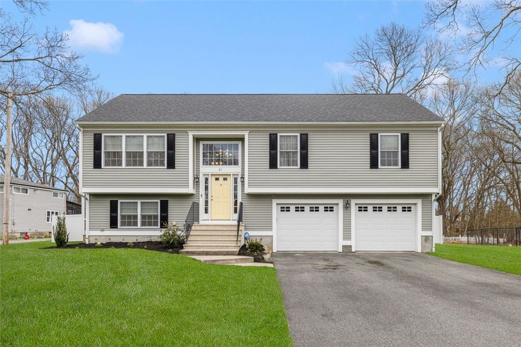 61 Garden Street, Cumberland, RI 02864