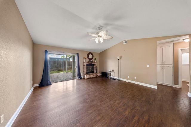 1101 Winchell Way, Modesto, CA 95358