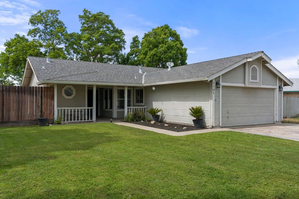 1101 Winchell Way, Modesto, CA 95358