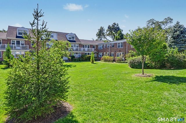 61 Putnam Park 61, Greenwich, CT 06830