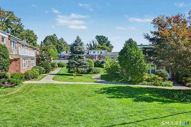 61 Putnam Park 61, Greenwich, CT 06830