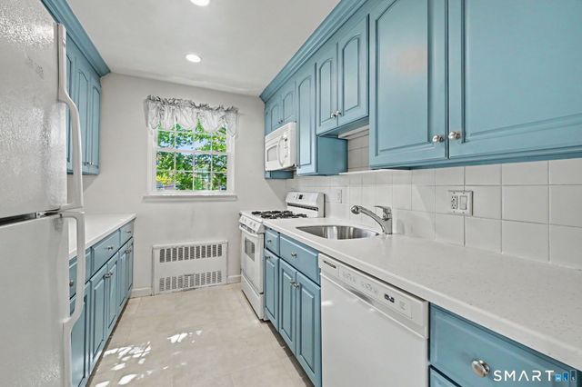 61 Putnam Park 61, Greenwich, CT 06830