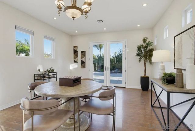 13635 Antelope Station, Poway, CA 92064