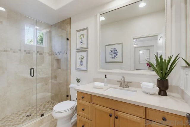 13635 Antelope Station, Poway, CA 92064