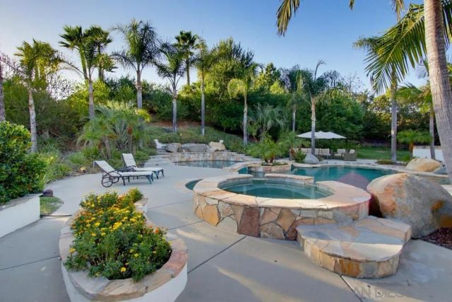 13635 Antelope Station, Poway, CA 92064