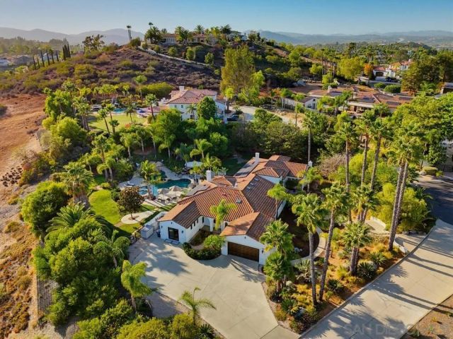 13635 Antelope Station, Poway, CA 92064