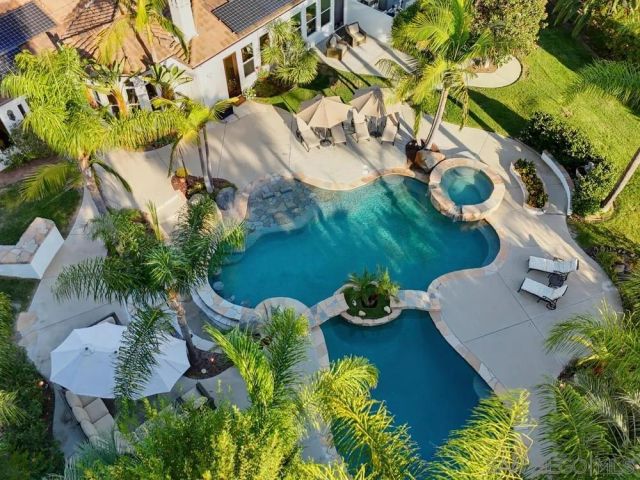 13635 Antelope Station, Poway, CA 92064