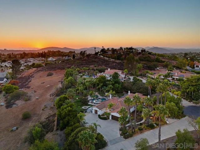 13635 Antelope Station, Poway, CA 92064
