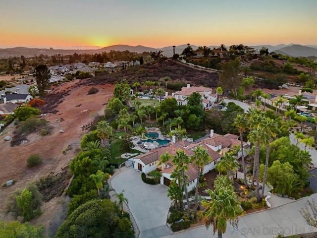 13635 Antelope Station, Poway, CA 92064
