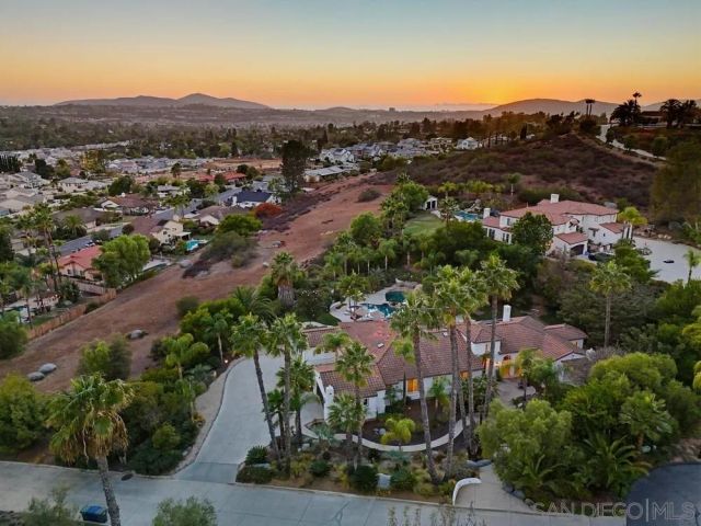 13635 Antelope Station, Poway, CA 92064